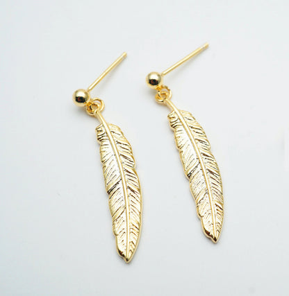 Japanese light luxury earrings